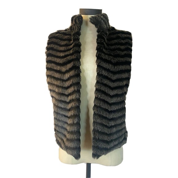 Chicos Faux Fur Vest Blackgrey Size 